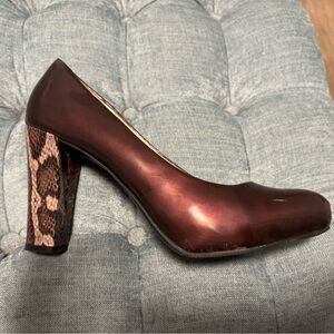 Bandalino Burgundy Snakeskin Heel